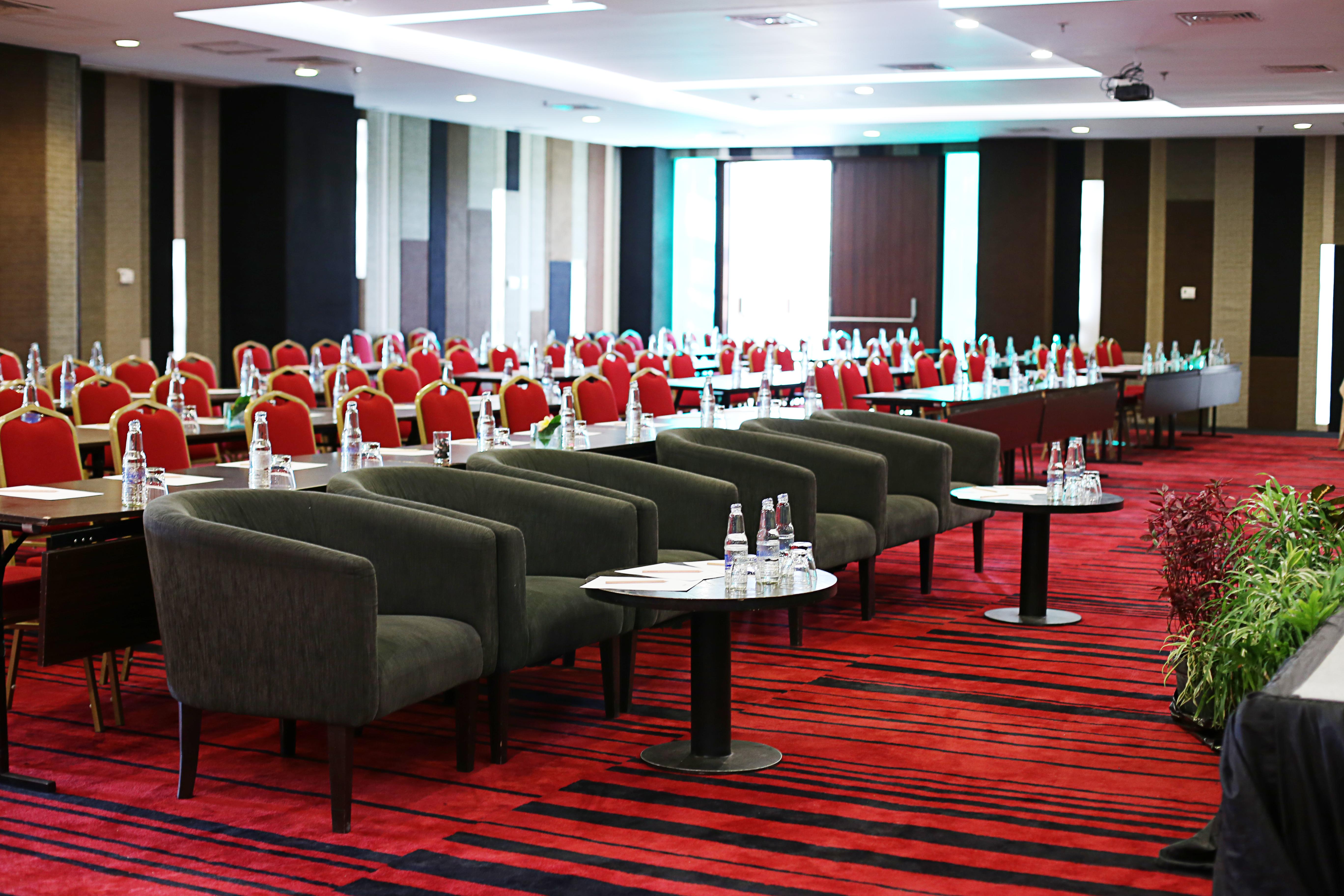 Hotel Fairfield By Marriott Bali Kuta Ngurah Rai Exterior foto