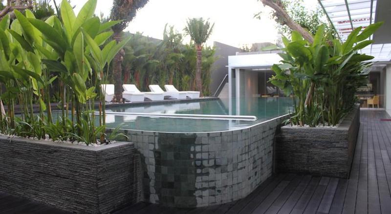 Harvestland Hotel Bali Kuta Lombok Exterior foto