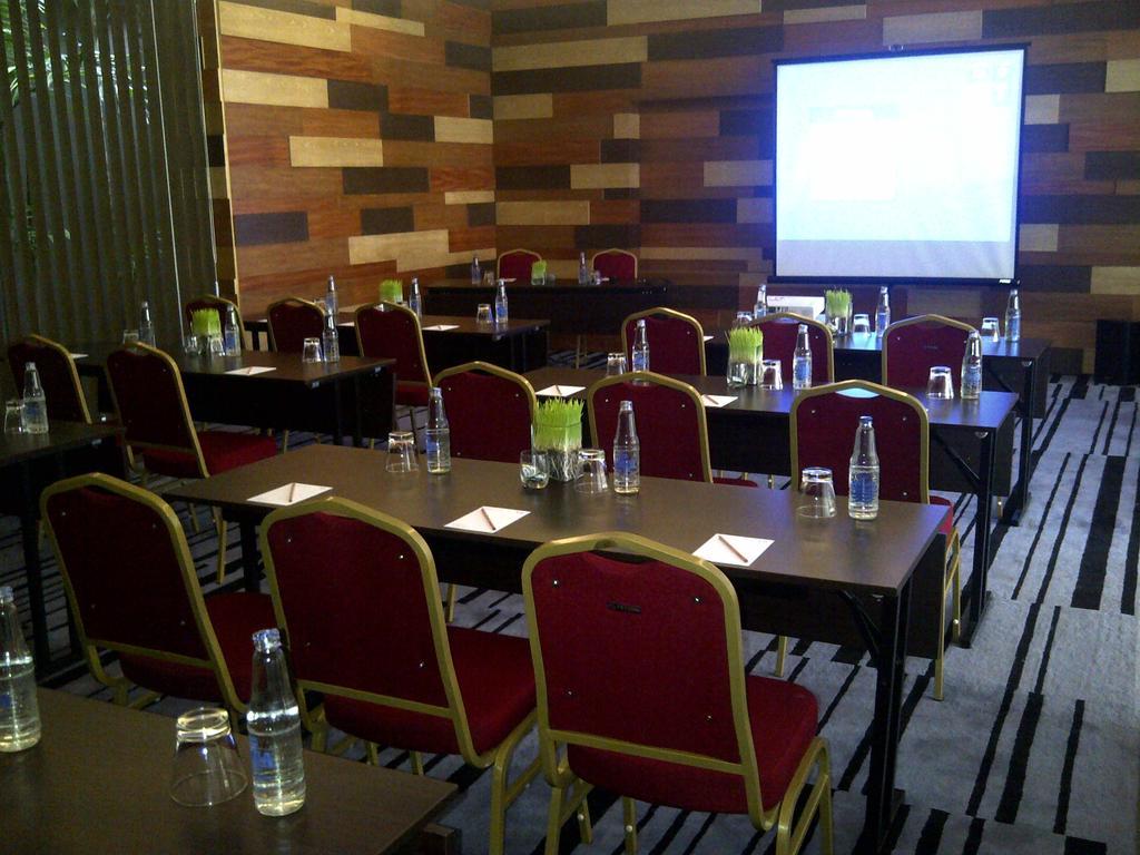 Fairfield By Marriott Bali Kuta Ngurah Rai Kuta Lombok Exterior foto