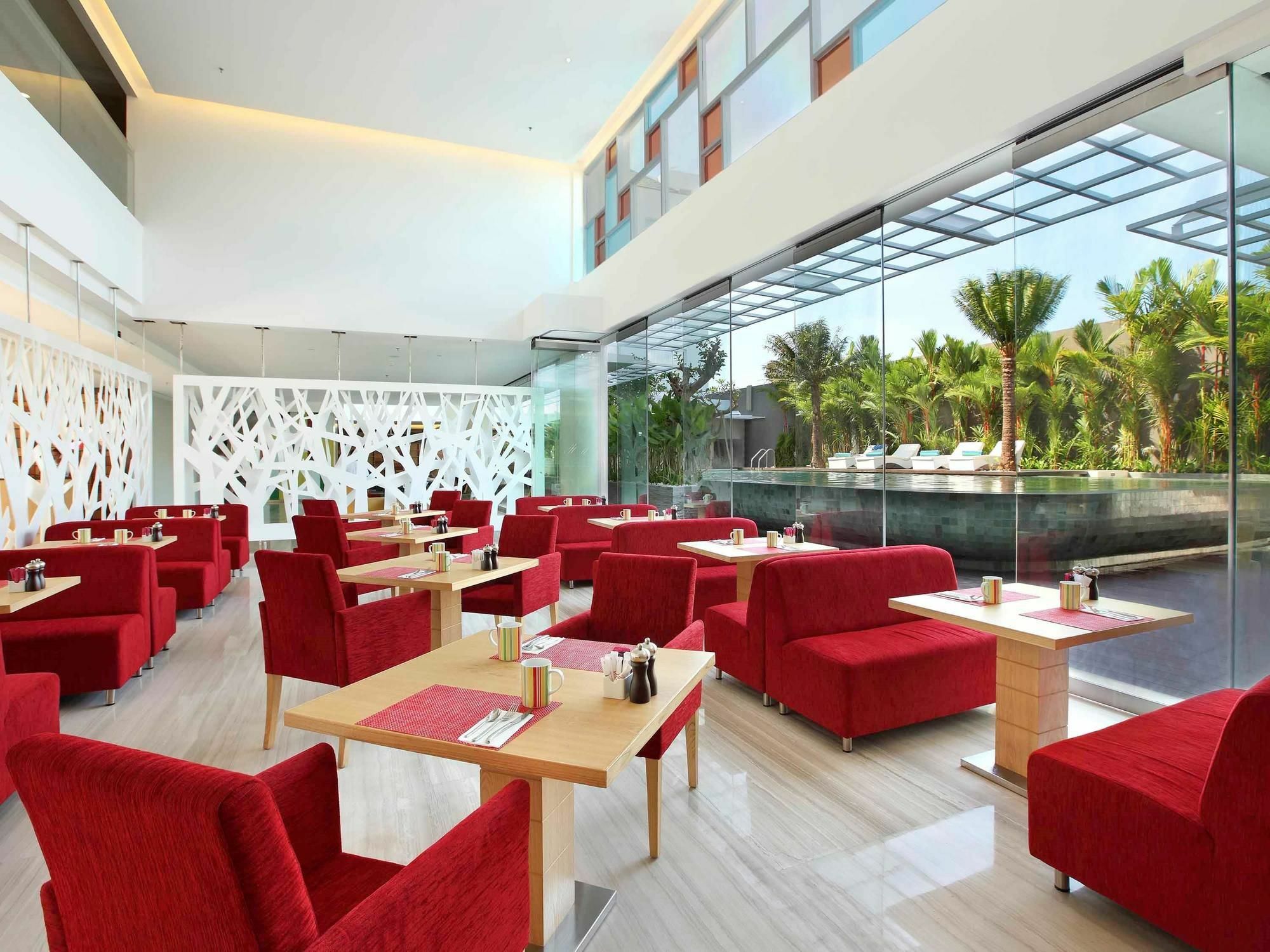 Fairfield By Marriott Bali Kuta Ngurah Rai Kuta Lombok Exterior foto